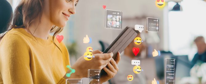Obtaining public support by harnessing the power of social media
