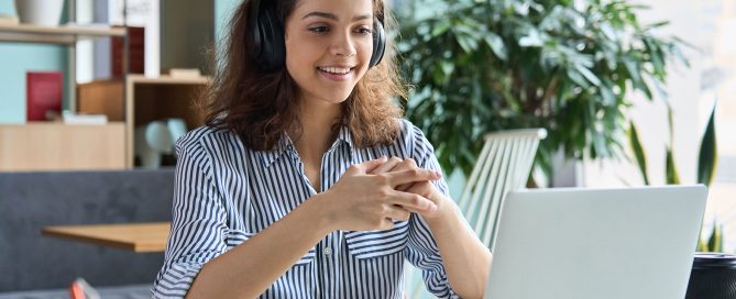 Tips for thriving in your next virtual media interview
